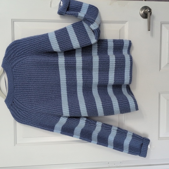 Caslon Cardigan Sweater Chunky Barn Style  Blue Stripe Medium Trending - Picture 6 of 12